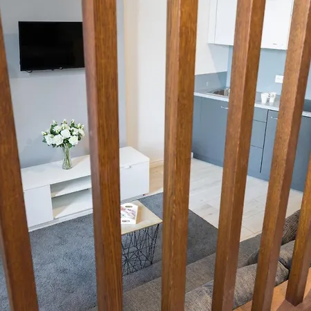 Old Town Swiety Wojciech Street - By Renters