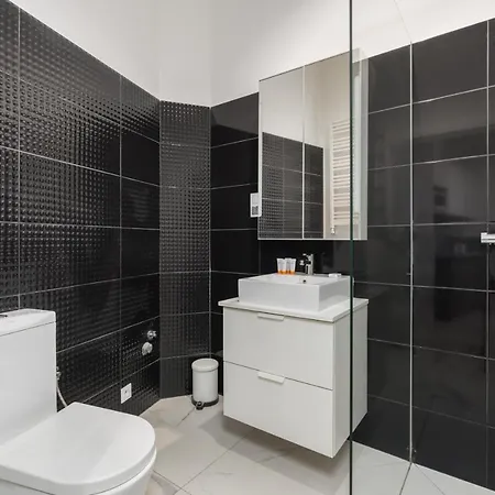 Old Town Swiety Wojciech Street - By Renters * Poznan