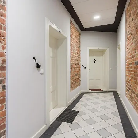 Old Town Swiety Wojciech Street - By Renters Appartement