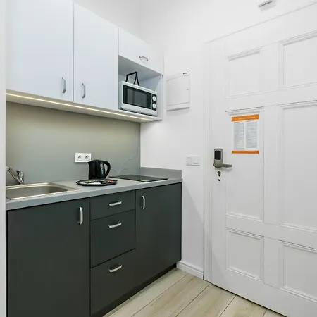 Old Town Swiety Wojciech Street - By Renters Appartement