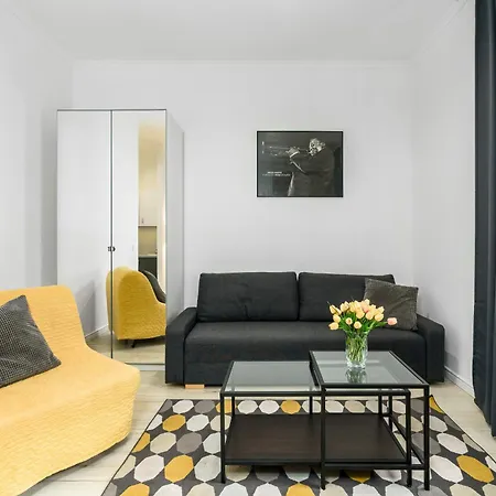 Old Town Swiety Wojciech Street - By Renters Appartement