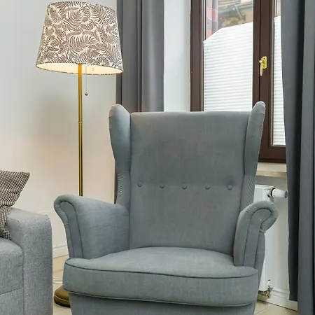 Old Town Swiety Wojciech Street - By Renters Poznań