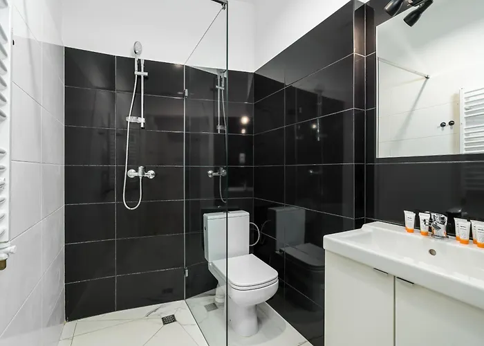 Old Town Swiety Wojciech Street - By Renters Daire *